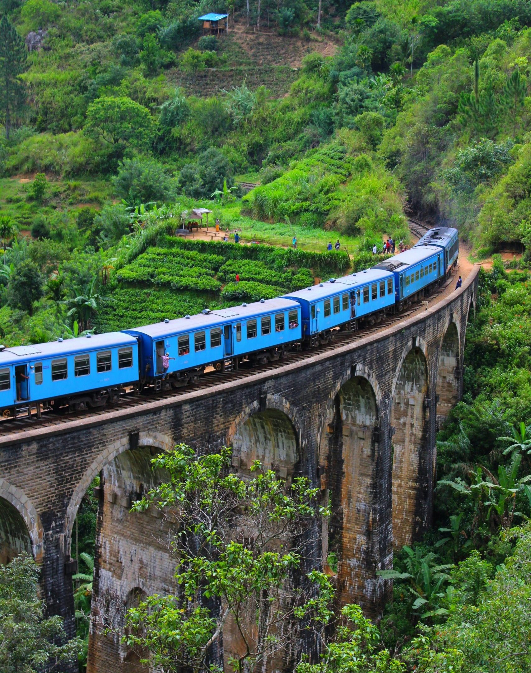 gemmmm-BS8a67PahbM-unsplash (1)